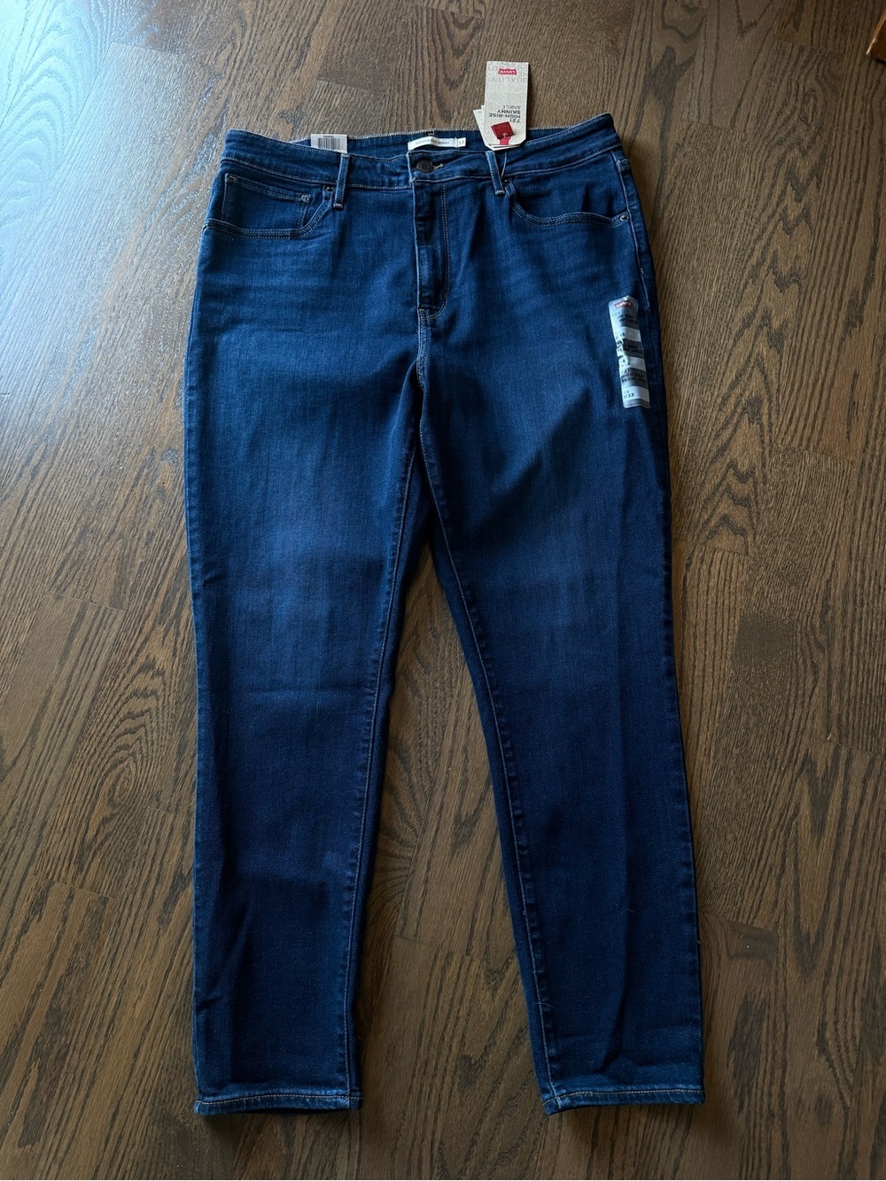 Levi’s 721 High-Rise Dark Blue Skinny ankle Jeans. Women's size 16 - Picture 5 of 7